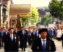 Langere Mariaprocessie in Antwerpen door extra vrijwilligers: “103 mensen willen beeld dragen”